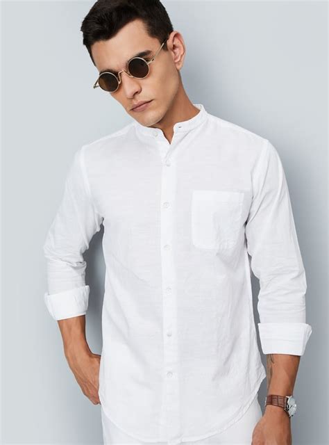 Buy Men Solid Slim Fit Linen Shirt Online at just Rs. 999.0 ...