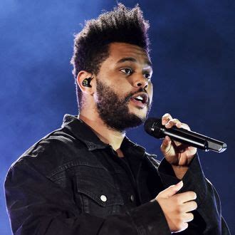 The Weeknd’s ‘Blinding Lights’ Breaks Billboard Chart Record