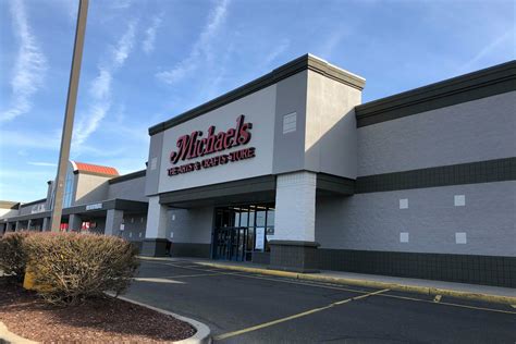 Gardiner Manor Mall Bay Shore Ny at Marjorie Lockett blog