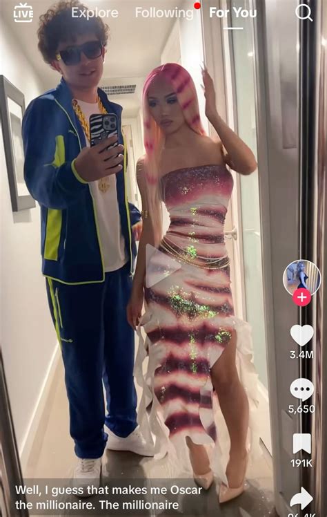 Oscar and Lola costume | Classy halloween costumes, Hot halloween ...