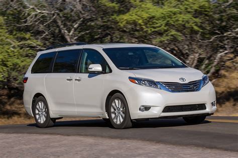 2017 Toyota Sienna Specs, Prices, VINs & Recalls - AutoDetective