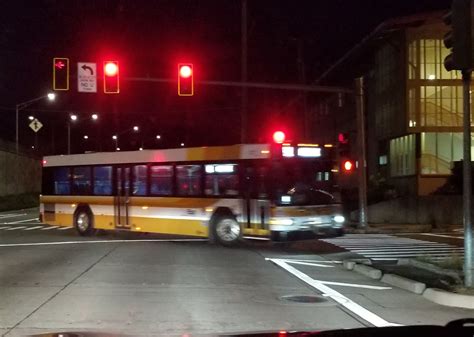Honolulu TheBus. Kalihi Transit Center. | Honolulu, Dayton, Bus