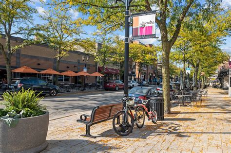 Things To Do in Elmhurst, IL: Local Lifestyle and Entertainment Guide