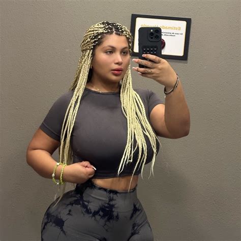 Naomi Verde - La Página Azul Gratis OnlyFans 💙