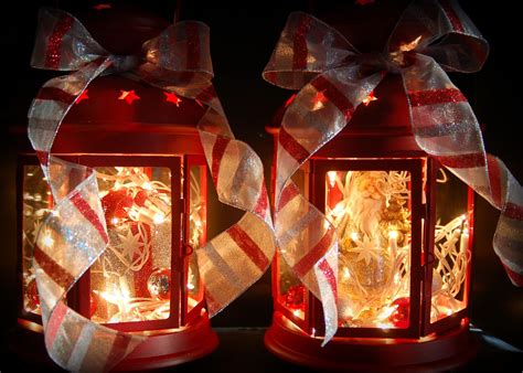 Christmas Lanterns wallpaper | colorful | Wallpaper Better