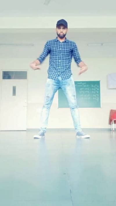 Full Body TikTok Dancing - Dataset Ninja