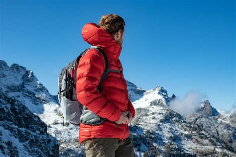 Are Your Winter Jacket's shoulders Sagging or Too Tight?