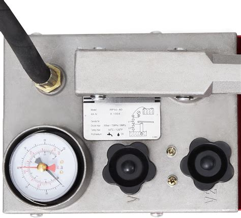 PioneerWorks Hydraulic Pressure Test Pump, 60 Bar Hand Pressure India ...