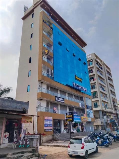 Hotel R Gold In Karelibaug, Vadodara - Book With Bag2Bag And Pay By Hour