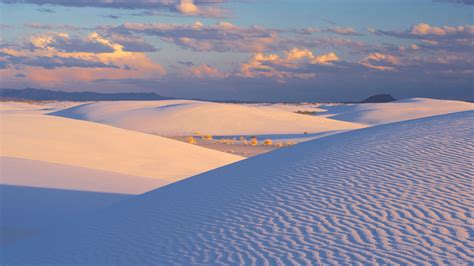 Bing HD Wallpaper Jan. 18, 2025: Dunes at White Sands National Park ...