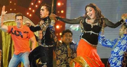 Saifai Mahotsav kicks off under cold day conditions in Uttar Pradesh ...