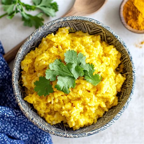 Yellow Rice Recipe: Easy Ingredients and Tips - primetasty.com