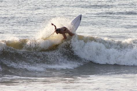 Sunday Funday surf report / Jacksonville Beach Pier