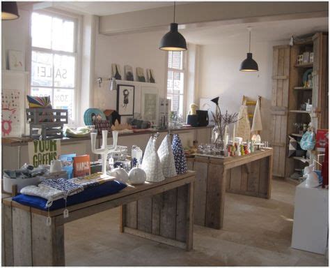 Souvenir Gift Shop 的图像结果