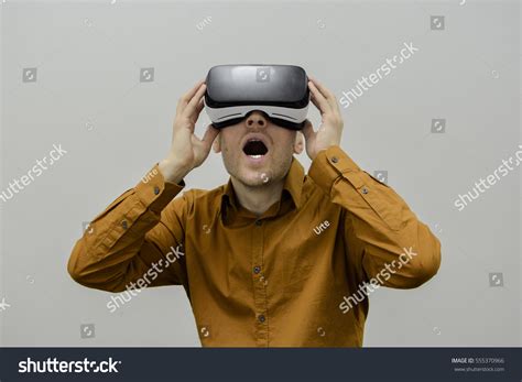 VR Front View 的图像结果