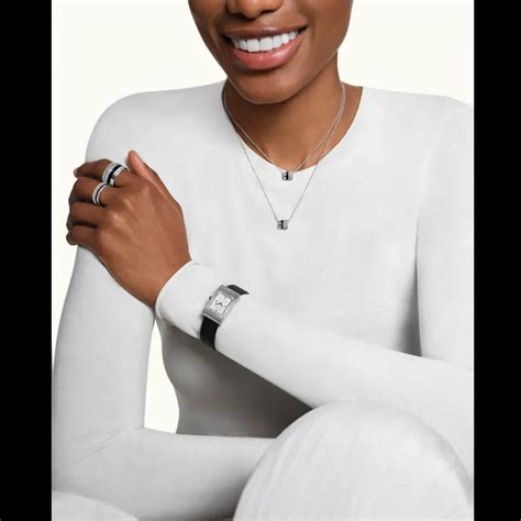 콰트로 블랙 에디션 펜던트 | S 모티브 | Boucheron South Korea