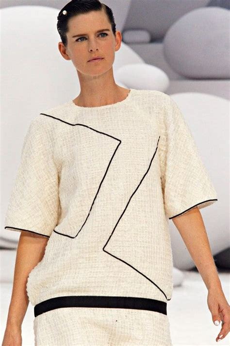 Chanel Spring 2012 Ready-to-Wear Collection | Fashion, How to wear ...