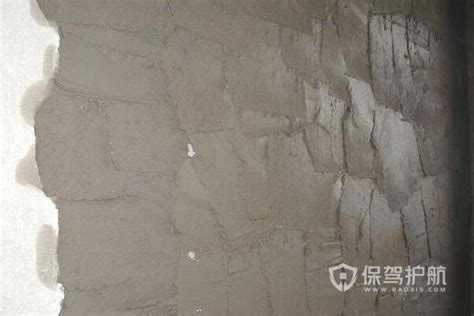 铺地板砖用什么水泥？水泥用325的还是425的？