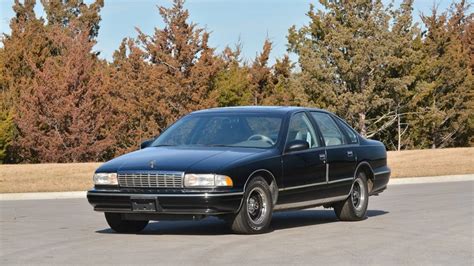1995 Chevrolet Caprice Classic VIN: 1G1BL52PXSR147716 - CLASSIC.COM