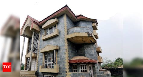 Faridabad colony, set to be razed, braces for another protracted battle ...