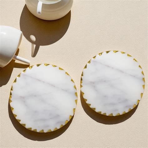 Round Marble Coasters with Gold Rim