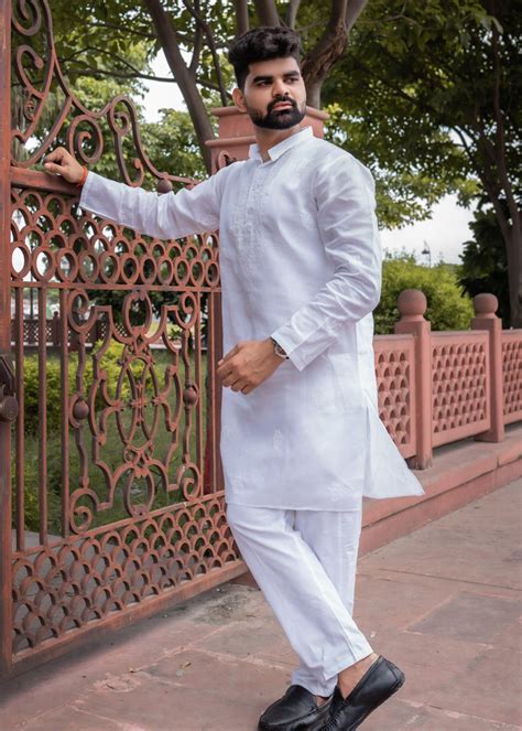 Lucknowi Gala Booty Kurta Pajama Set | Wholesale Ethnic Wear for Men ...