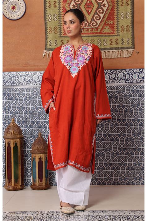 House Of Kari(Chikankari Clothing) - Woolen Phiran in Kashmiri Aari ...