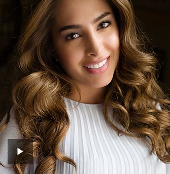 Makeup Products for Face, Eyes & Lip - Clarins India - Clarins