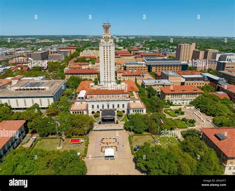 Aerial View Of The Main Building At The University of Texas at Austin ...