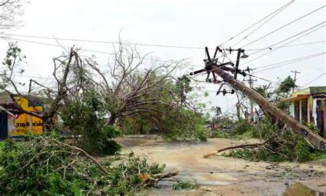 Cyclone Gaja: Relief Work Underway, Victims Dissatisfied | NewsClick