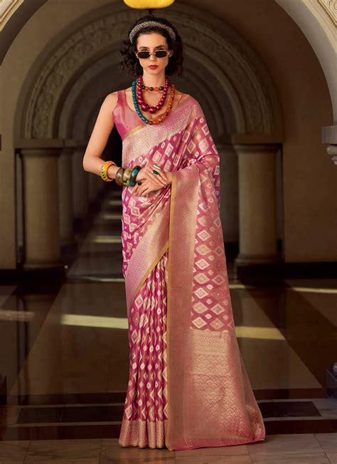 Kavita Ikkat Tissue Saree – Ranjvani Sarees