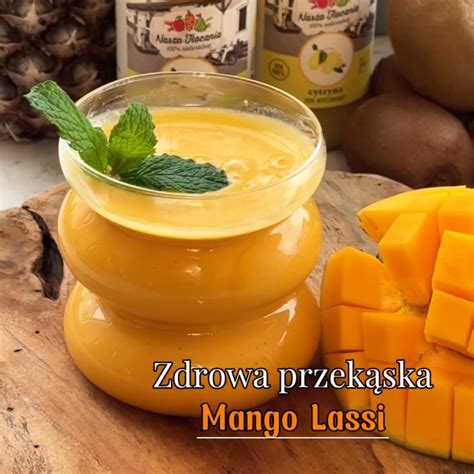 Mango Lassi - a recipe for a refreshing Indian mango drink