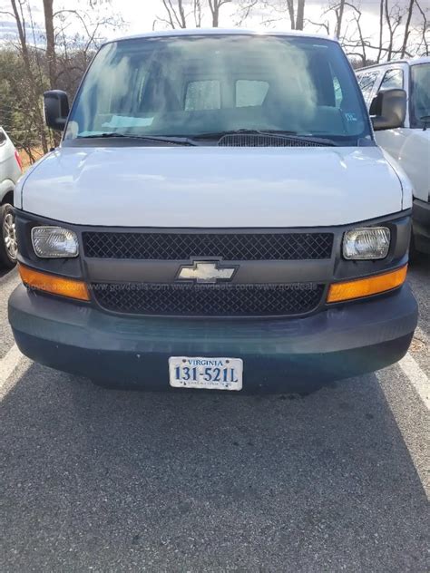 2006 Chevrolet Express Van | AllSurplus