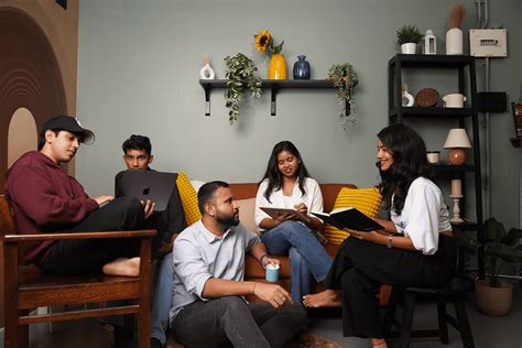 DZ!NR | Design studio creating bold visual identities