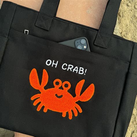 Oh Crab! Tufted Tote Bag 🦀 – TSANTA