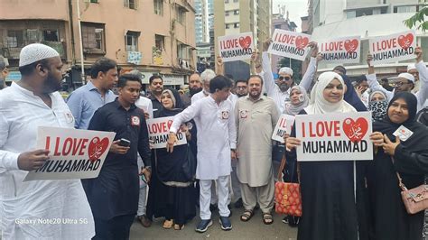 Mumbai Muslims Protest Police Action Against Prophet Muhammad Posters ...
