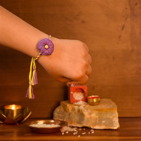 Order Online Organic Rakhi Hamper from Indigifts