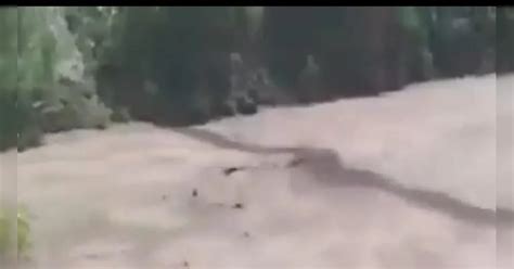 Pehalgam Terrorist Attack : झेलम का वेग झेल नहीं पाया पाकिस्तान, भारत ...