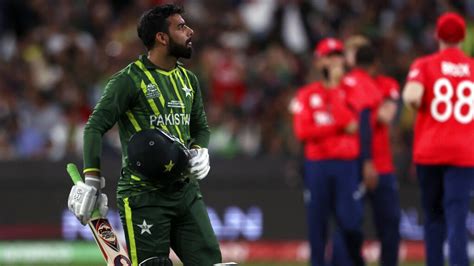 Stephen Fleming criticizes Pakistan's batting in last four overs of T20 ...