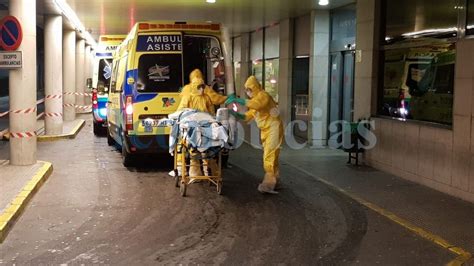 Fotos: Llegada del paciente infectado de coronavirus al Hospital de ...