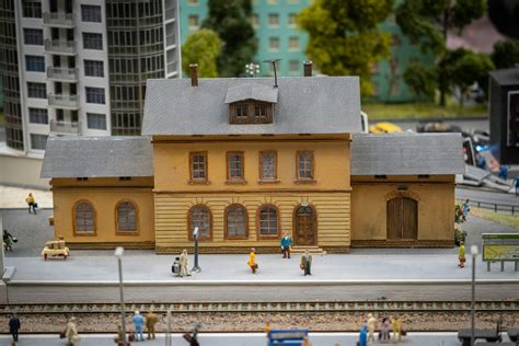 Model Building Stock Images 的图像结果