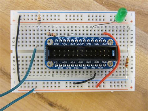 Python Raspberry Pi GPIO Tutorial 的图像结果