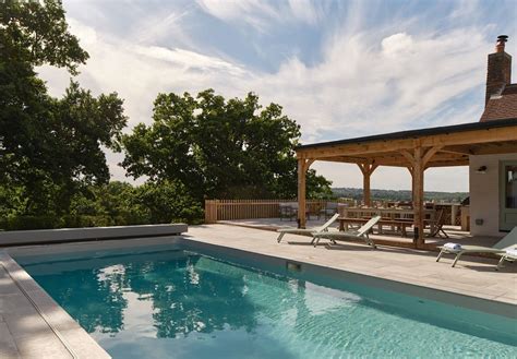 Just Be Luxury Wellbeing Escape, Crowborough, 17 May to 20 May | AllEvents