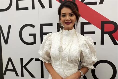 Fara Q Model Bio 的图像结果