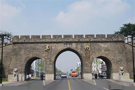 荆州古城墙：中国七大古城墙排名第二，有“江南完璧”之美誉|古城墙|荆州|瓮城_新浪新闻