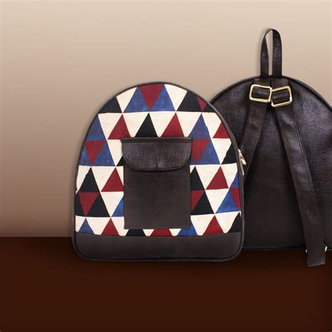 Triangle Maze Block-printed Backpack – Crafthues