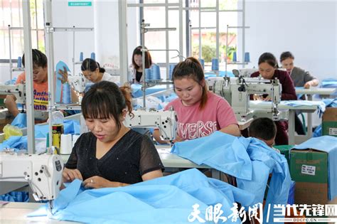 江西南昌：服装产业复工忙-新华网