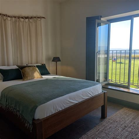 THE FARMHOUSE AT MELETOS (Coldstream) - Hotel Reviews, Photos, Rate ...