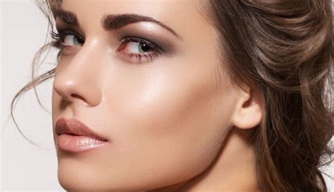 Tips To get Perfect Eyebrows According To Your Face Shape - lifeberrys.com