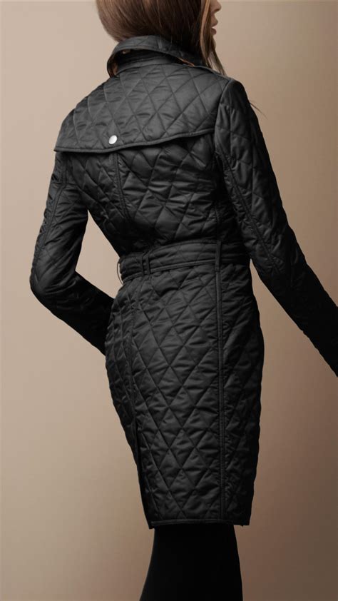 Burberry brit Diamond Quilted Trench Coat in Black | Lyst